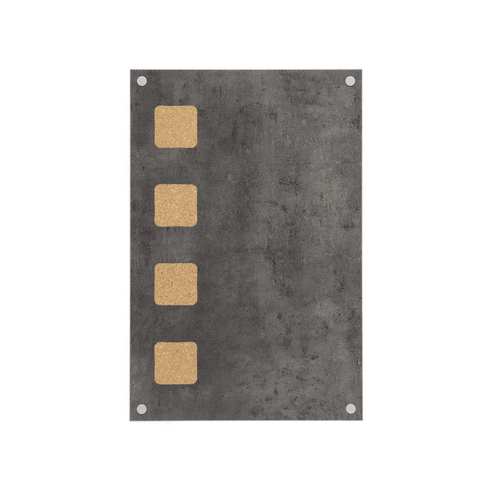 Kreidetafel mit Korkeinsätzen in Betonoptik