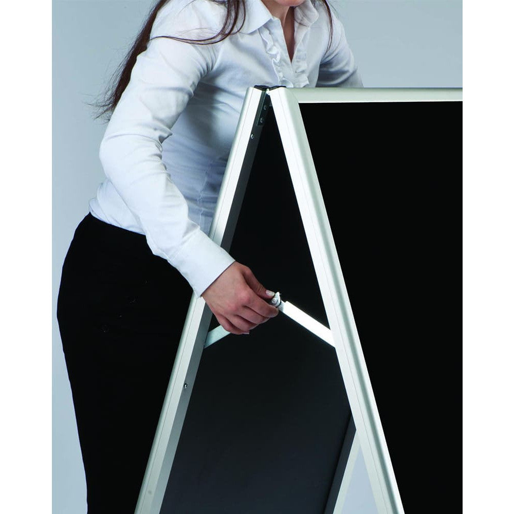 Kundenstopper Classic mit Blackboard, zusammenklappbar
