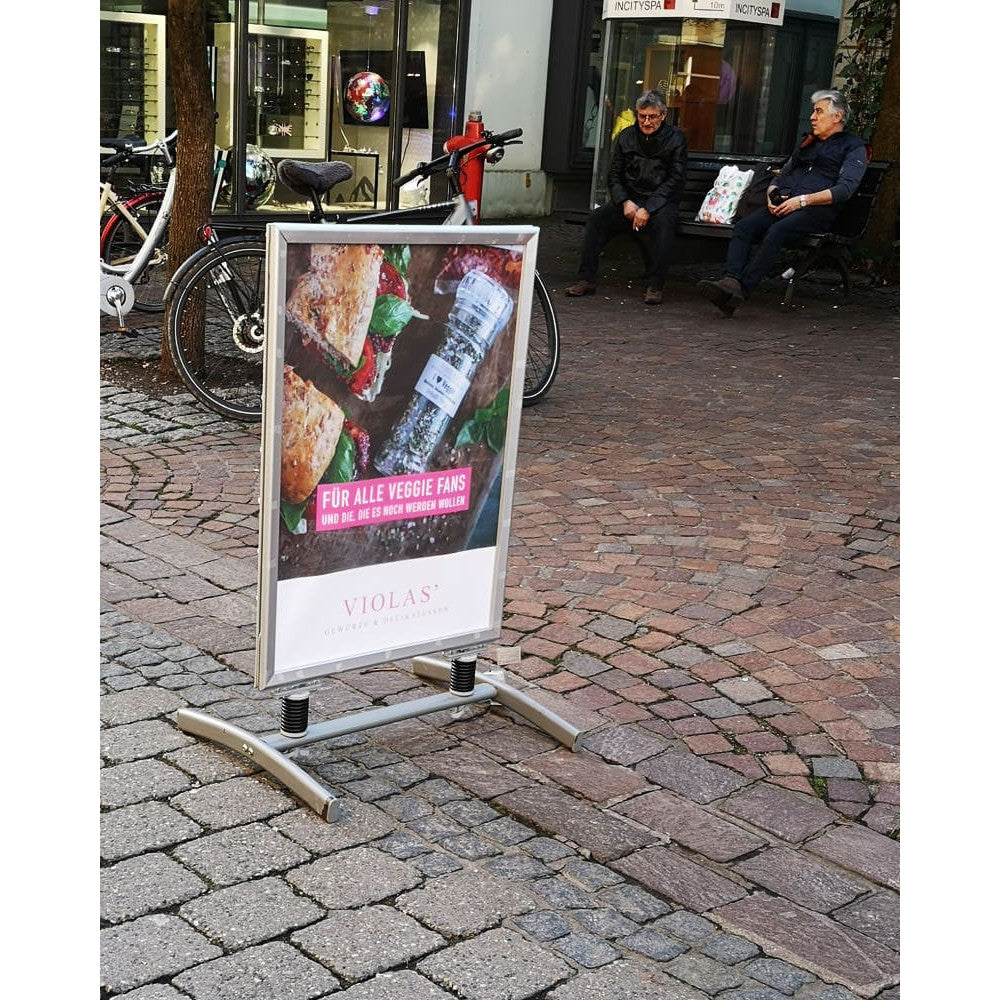 Strassenständer DIN A1 Silber