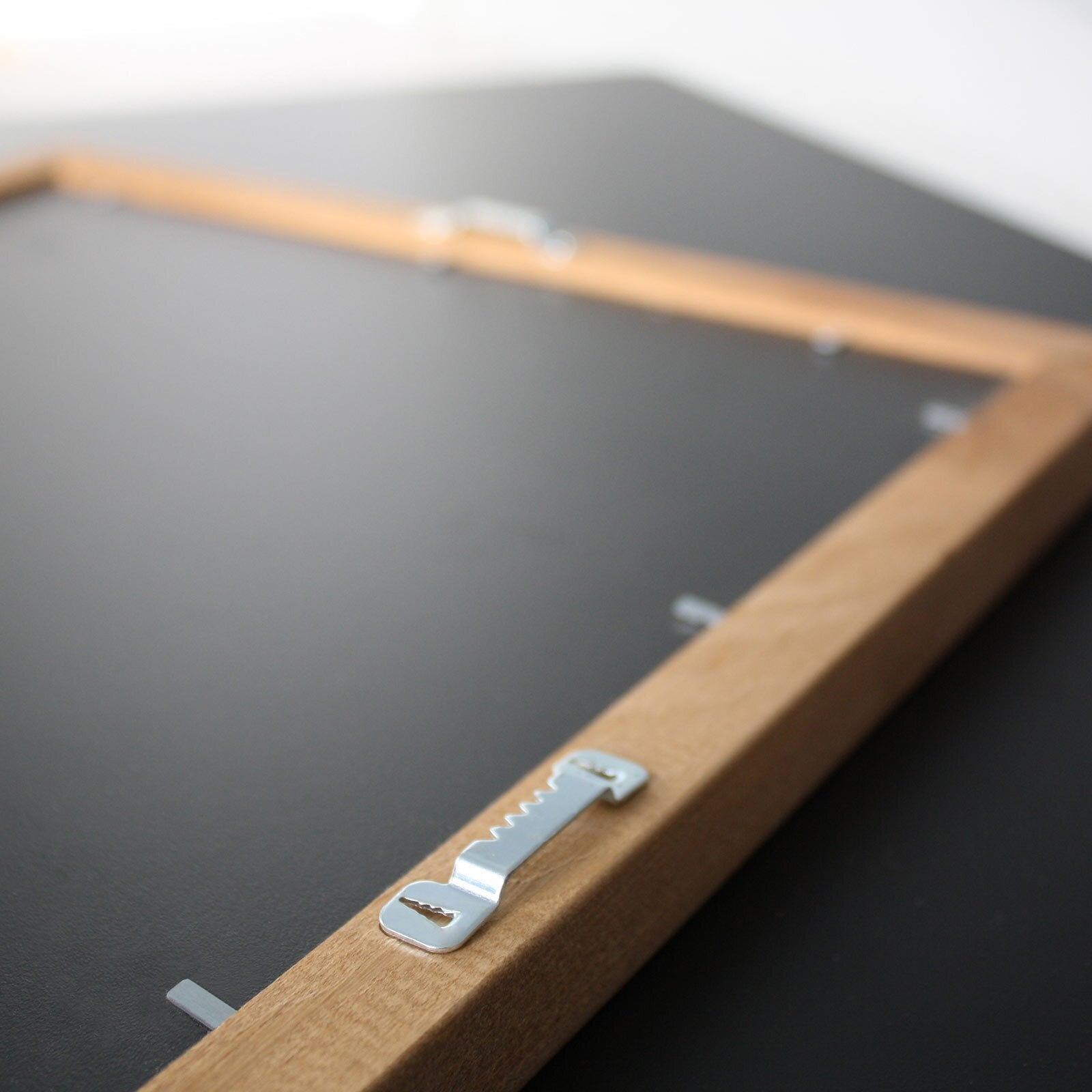 Wandkreidetafel mit braunem Profilrahmen - A3, A2 & A1