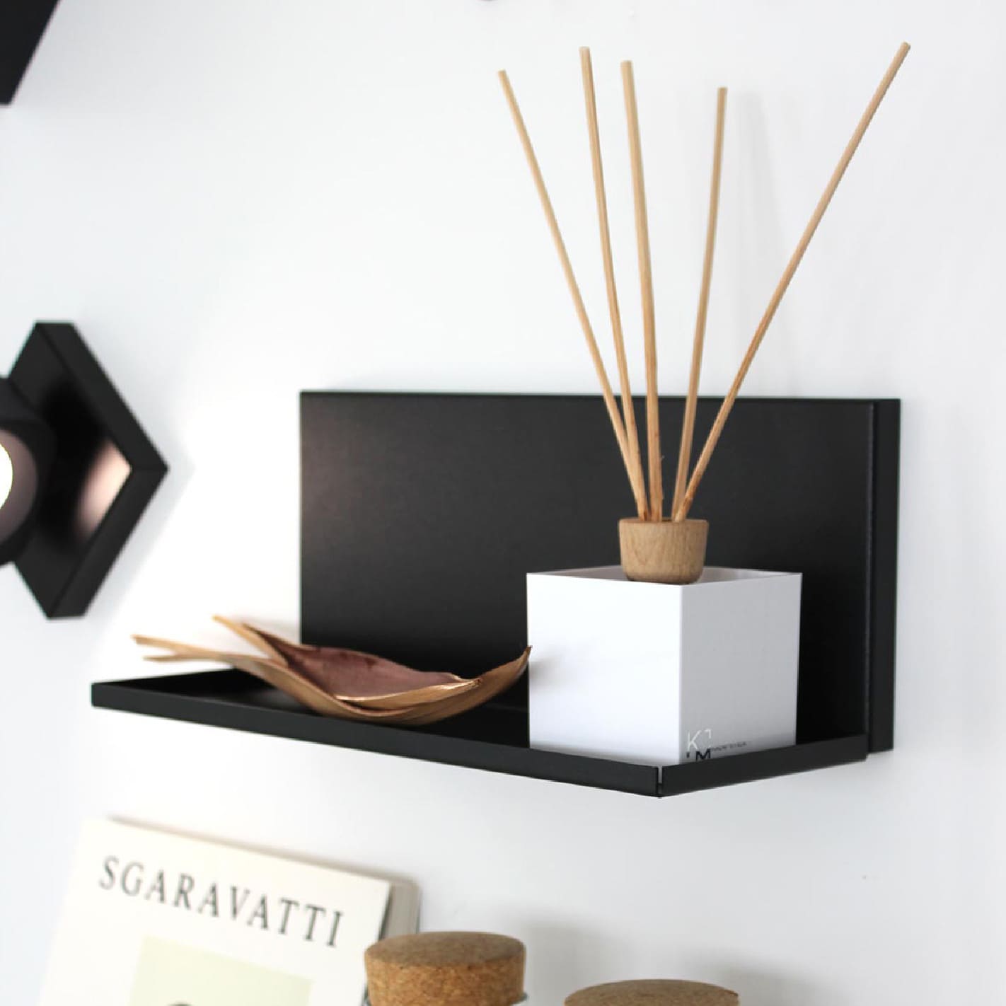 KalaMitica® Magnetisches Wandregal "Kostas", 30cm, Schwarz
