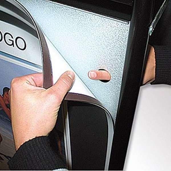 Kundenstopper Stahlrohr Classic mit Logoschild, Outdoor