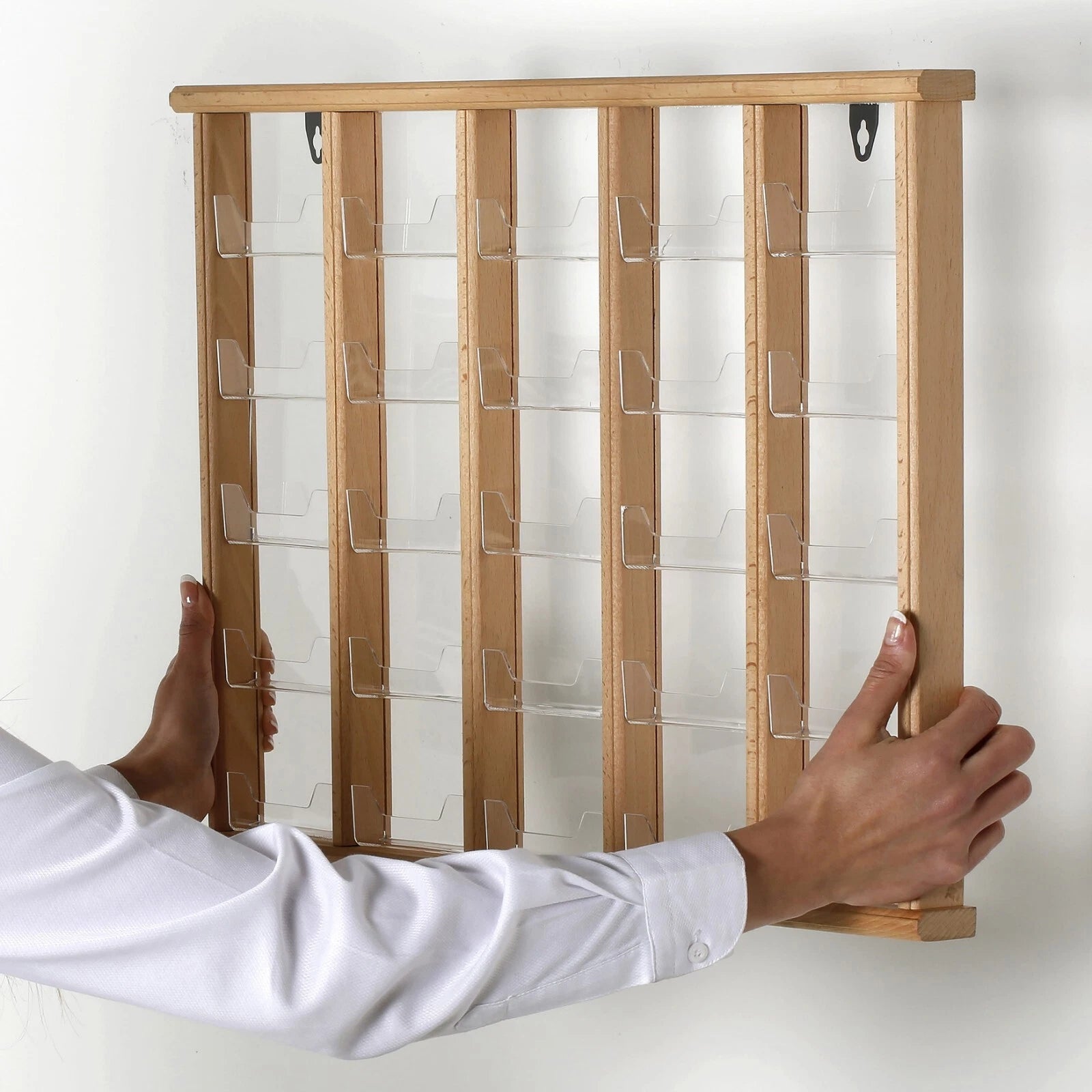 Wandkartenhalter aus Holz, 5-stufig, 25 Fächer, Buche