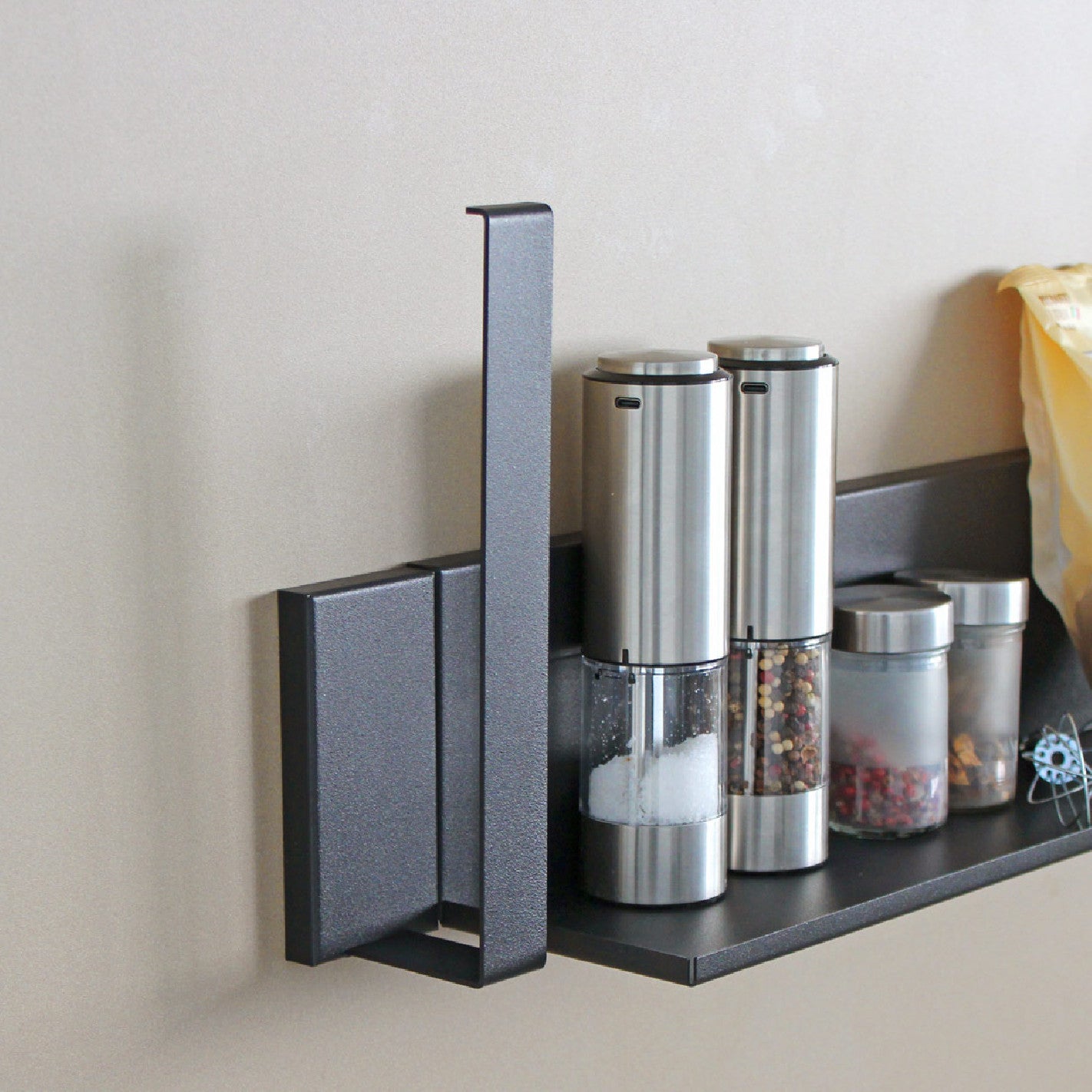 KalaMitica® Atlas – Magnetischer Rollenhalter aus Stahl