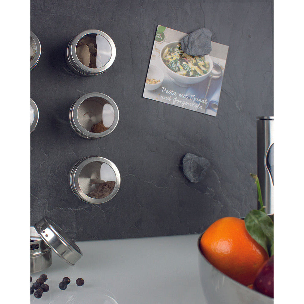 Befestigtes Bild mit magnetischem Steinmagnet