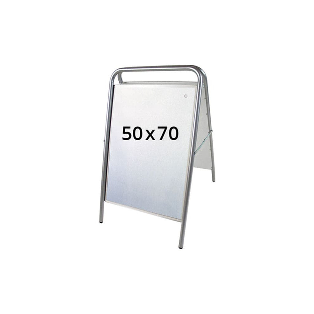 kleiner Plakatständer aus Stahl im Format B2 für den Aussenbereich, schwerer doppelseitiger Kundenstopper B2