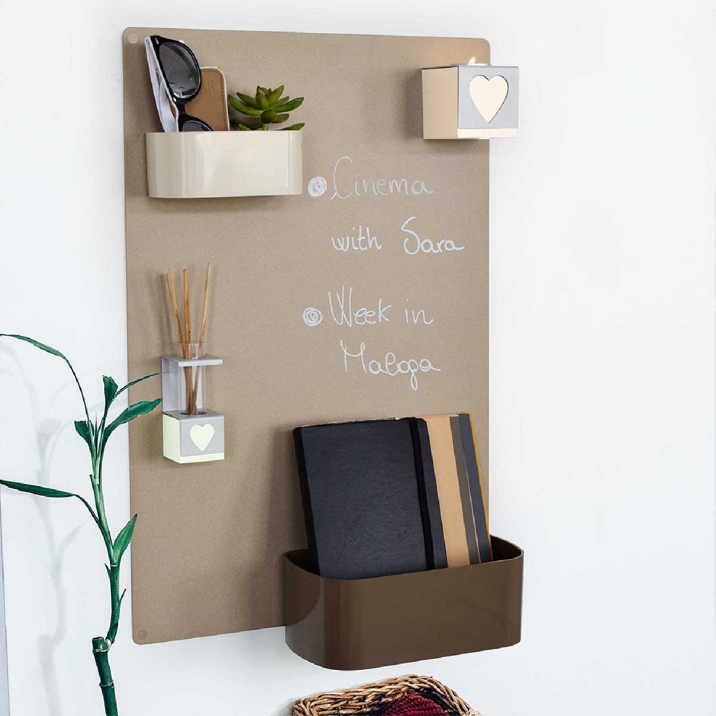 KalaMitica® Kreidetafel Magnetisch, Ohne Rahmen, 38x56cm, Beige