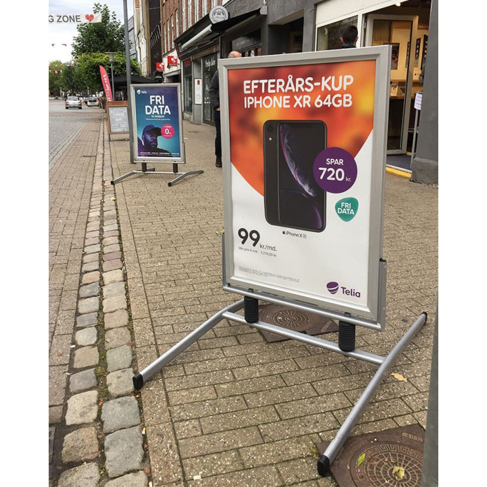 Windfester Kundenstopper Strassenständer A1